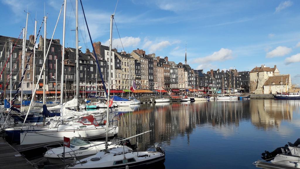 La Compagnie De La Ville Honfleur Bagian luar foto